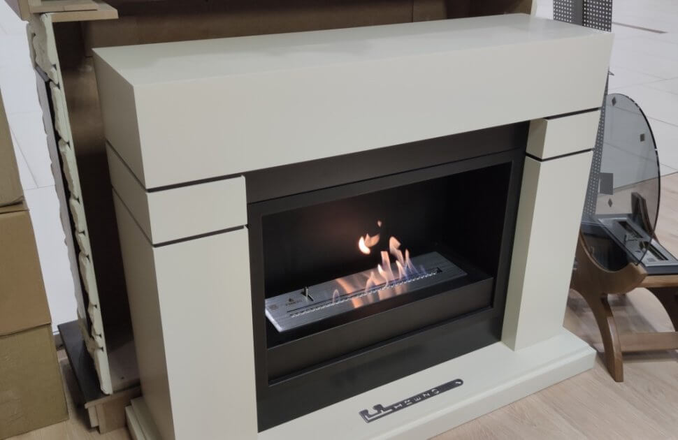Биокамин в портале Firezo Lindos Белый, стандарт