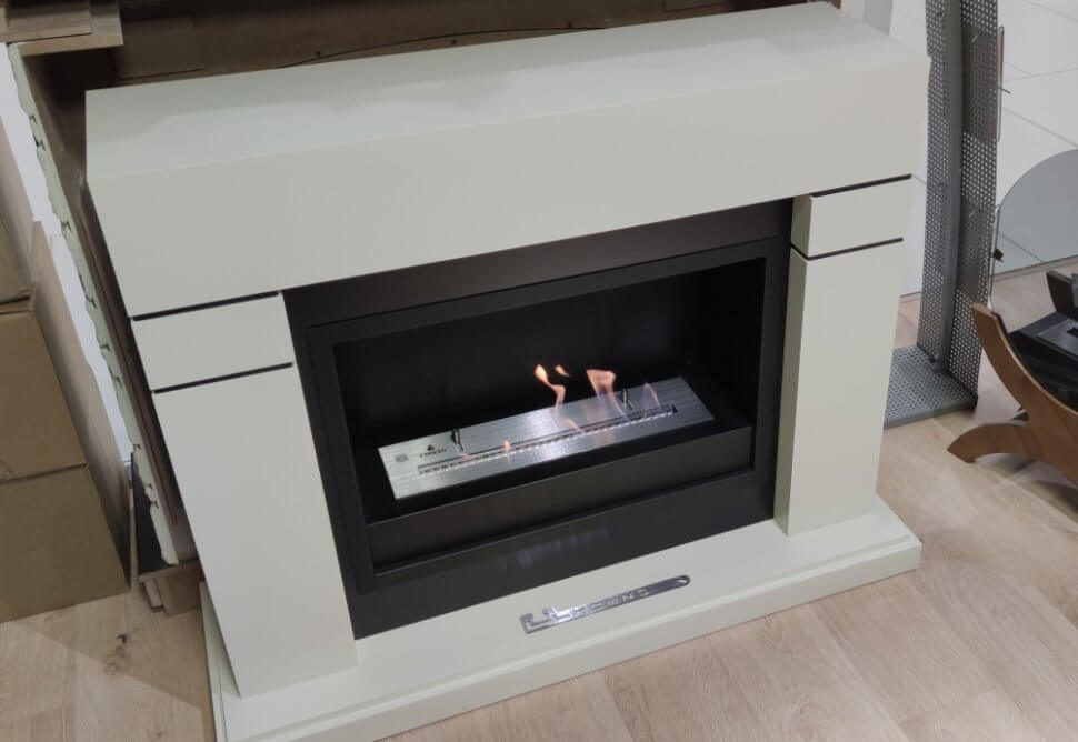 Биокамин в портале Firezo Lindos Белый, стандарт